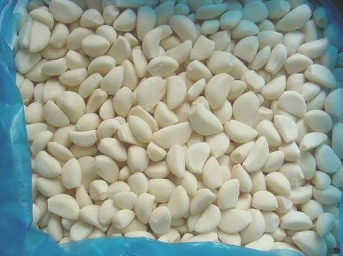 IQF Frozen Peeled Garlic Clove, Crushed Garlic, Puree, Dice From China Supplier